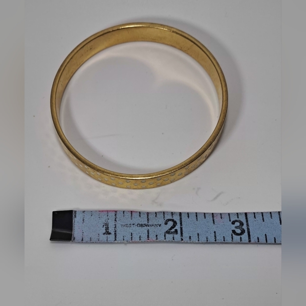 Kate Spade NY On The Dot Gold Tone Bangle Bracelet - Picture 6 of 9